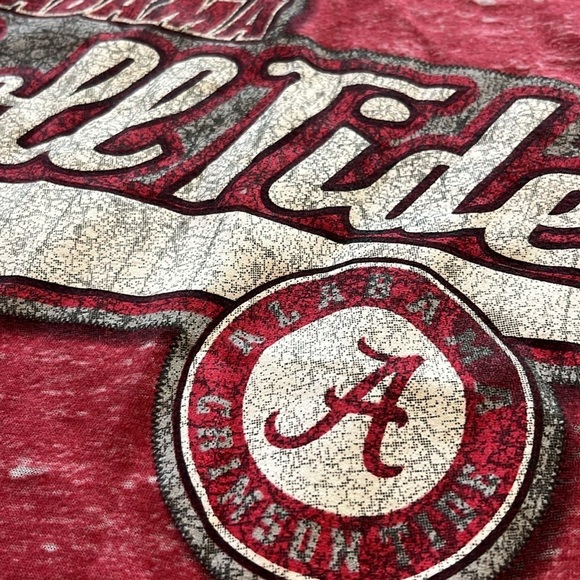 UNIVERSITY OF ALABAMA 24oz Tumbler & Medium T-Shirt - Picture 8 of 13